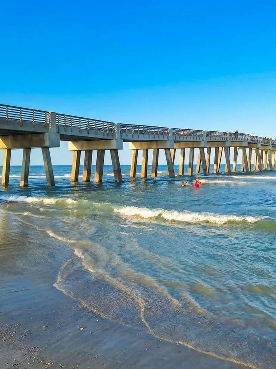 Jacksonville Beach pier on the Northeast Florida coast